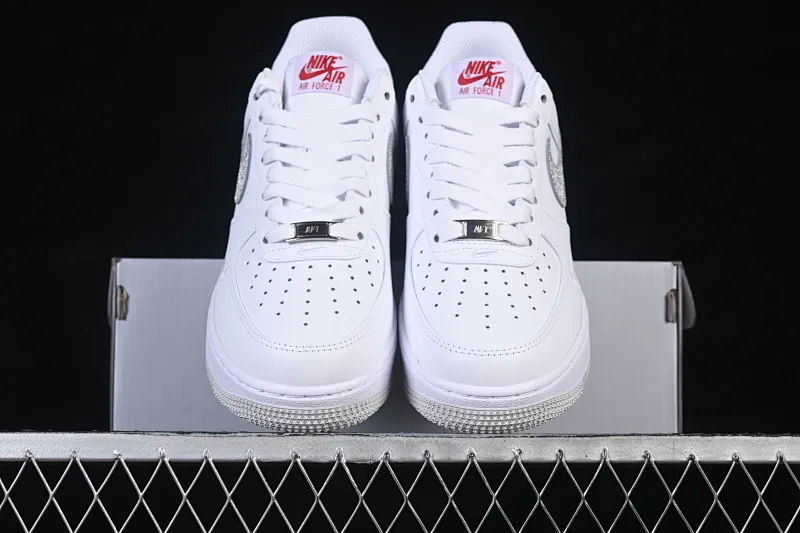 All categories Nk Air Force 1 Air Force series Nk Air Force 1 Low Air Force low top Nike Air Force 1'07 Low sequined hook Air Force 1 low top casual sneakers ZH0316-156